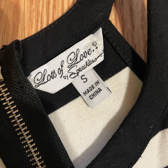 Lots of love by Speechless dress, fit and flare - Picture 3 of 3